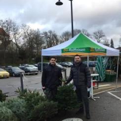 Bretten Wochenmarkt Weihnachtsbaumverkauf